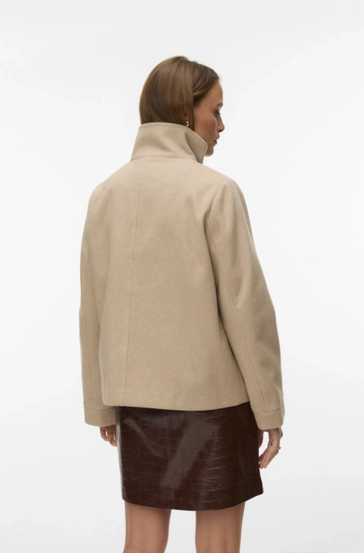 vmevaida short jacket boo silver mink mel