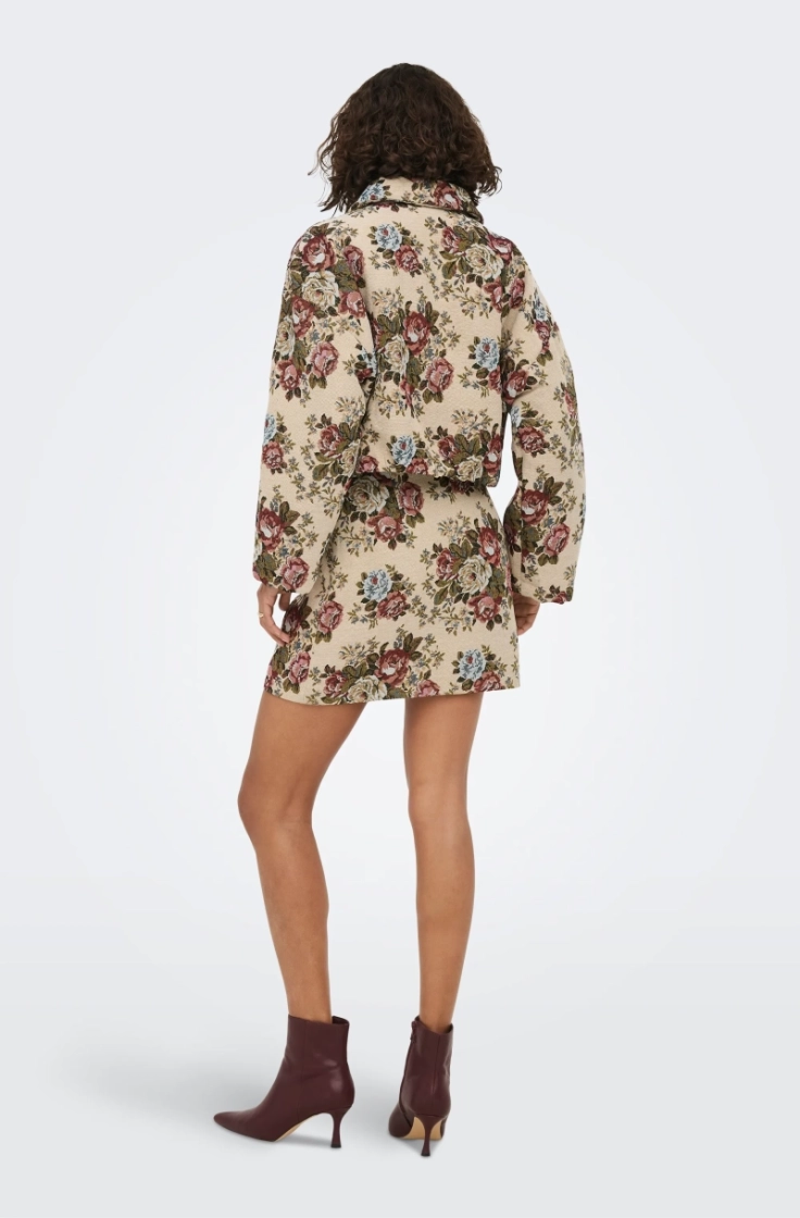 jdyflola hw jacquard short ski crème brulée fl