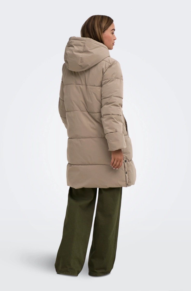 jdyblair long hood puffer otw walnut contrast