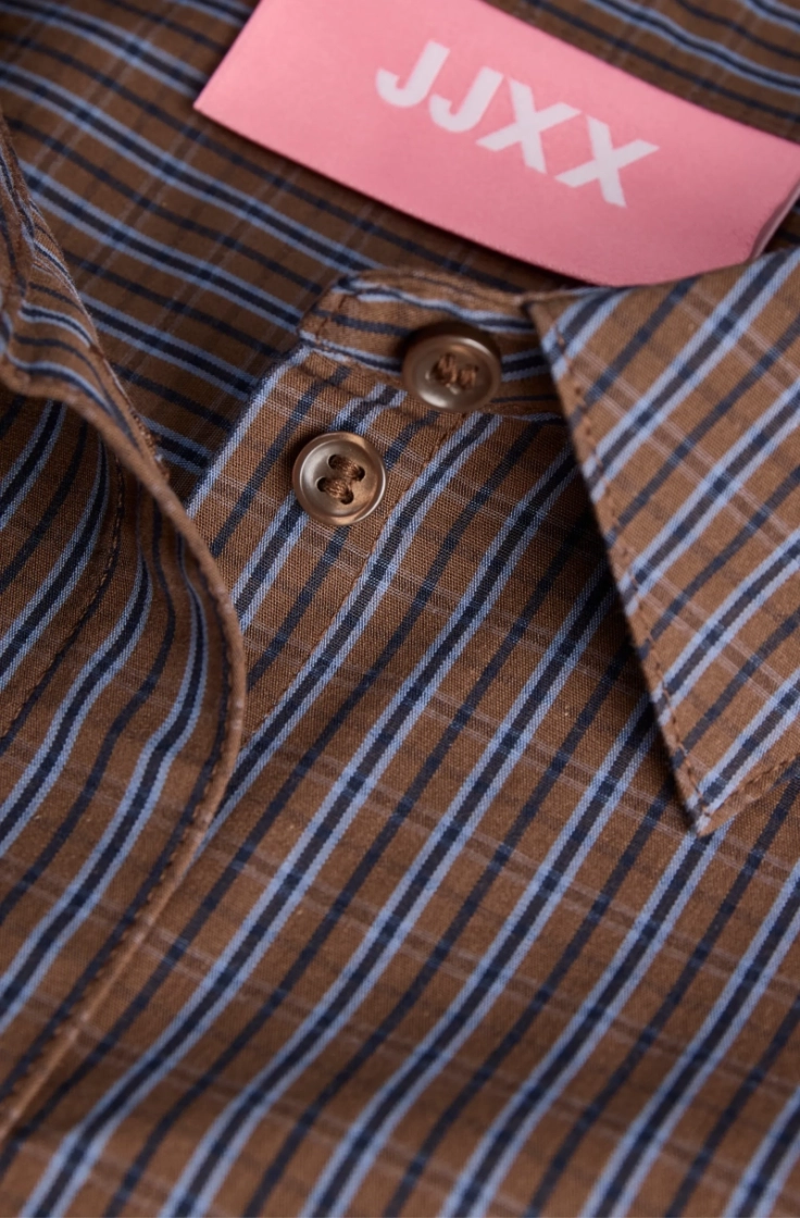 jxjamie ls relaxed poplin shir carafe wild win