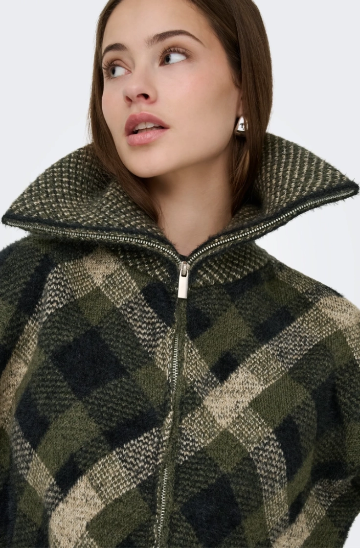 onlmaroon ls zip collar forest night sm