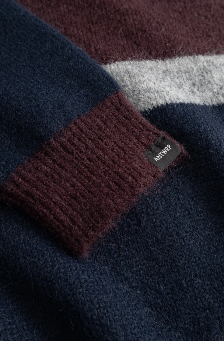 313 burgundy