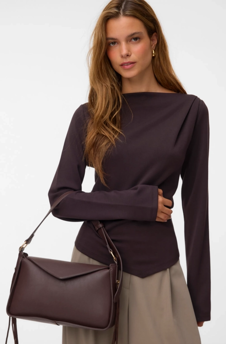 vmmille ls boatneck short top chocolate tort