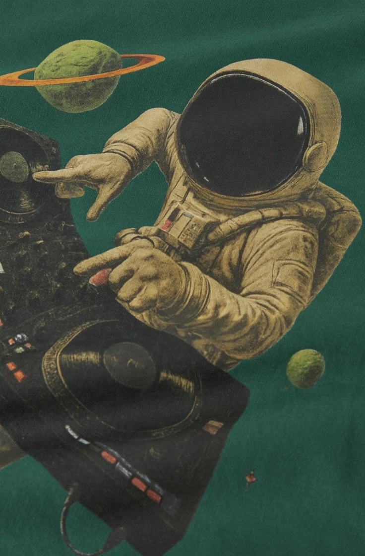 nkmvoto ls nreg sweat bru evergreen space