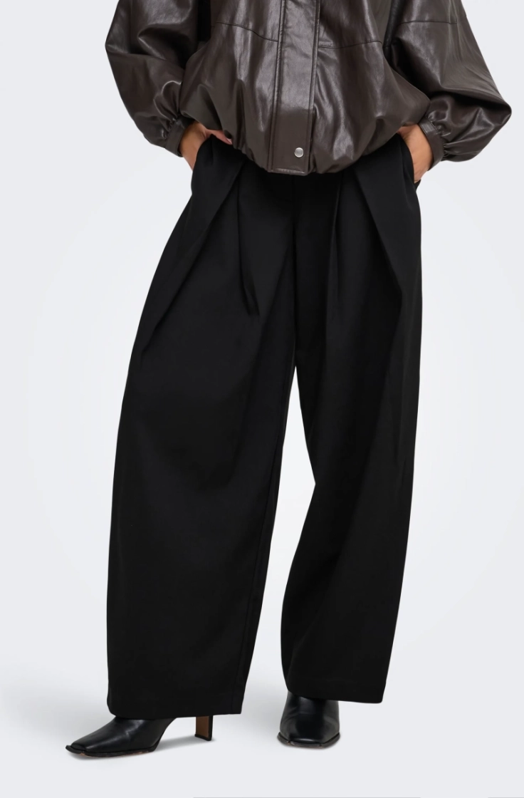 onlyasmine mw pleat barrel pan black