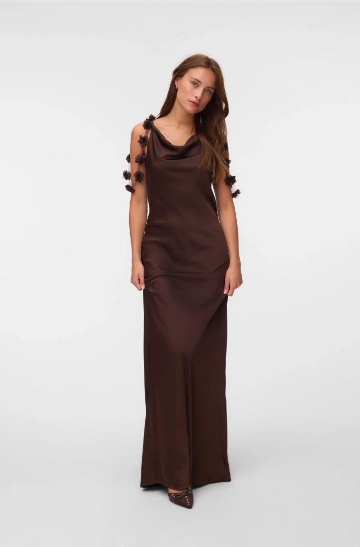 vmanaleia sl detail maxi dress chicory coffee
