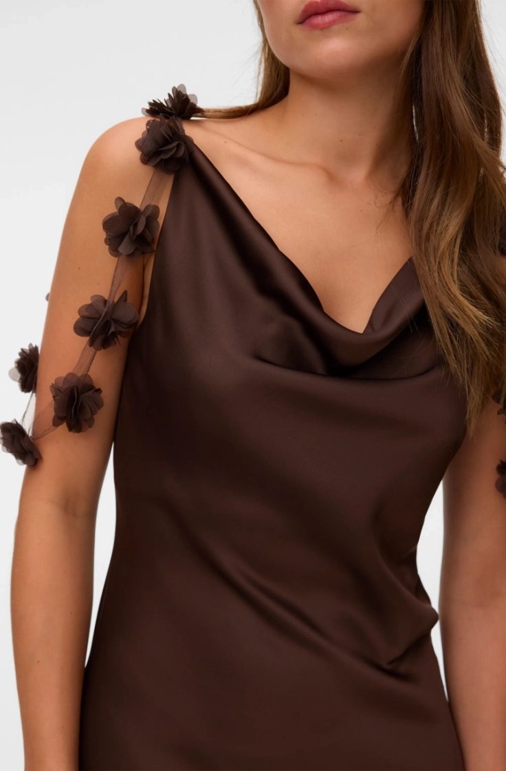vmanaleia sl detail maxi dress chicory coffee